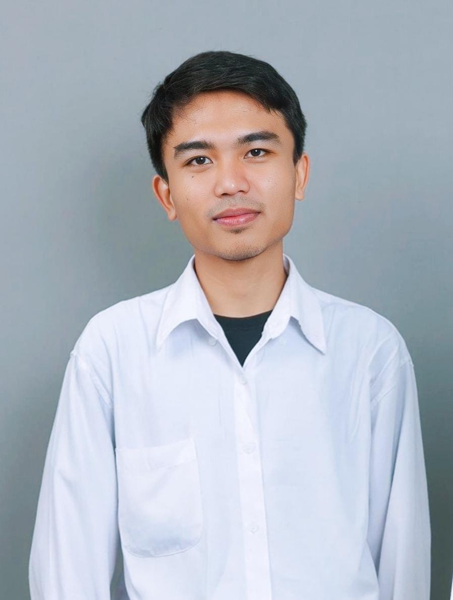 Dena Wahyudi