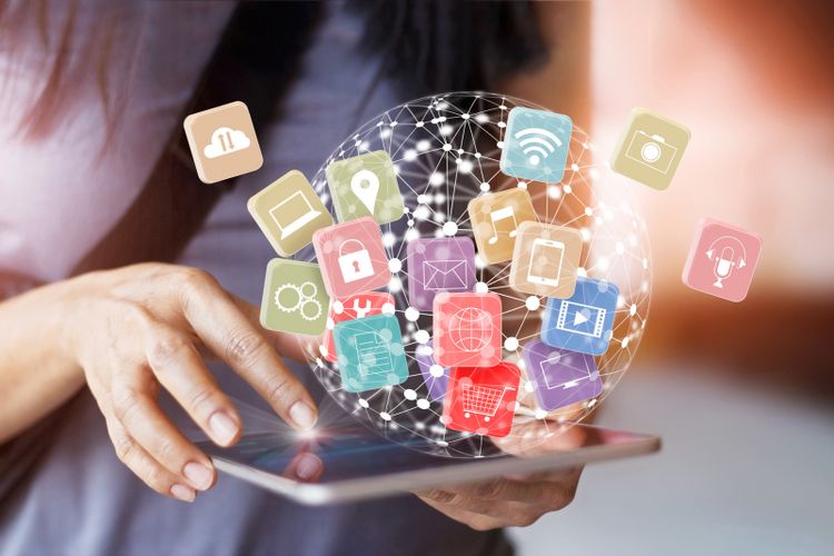 Peran Kesadaran Diri dan Pengendalian Diri dalam Mencegah Kecanduan Media Sosial pada Remaja SMP