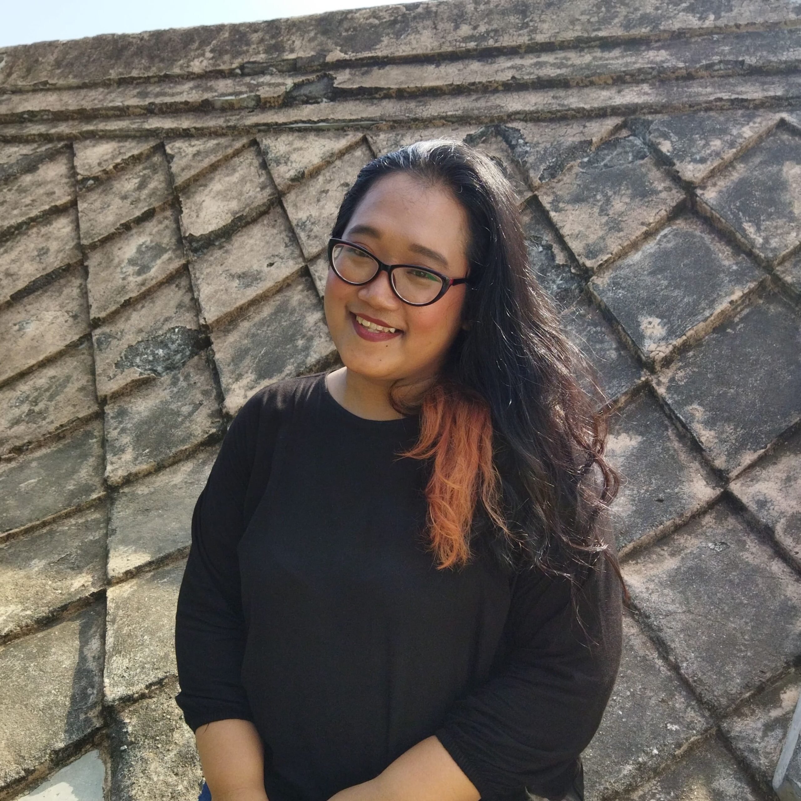 Puisi-Puisi Maria Utami