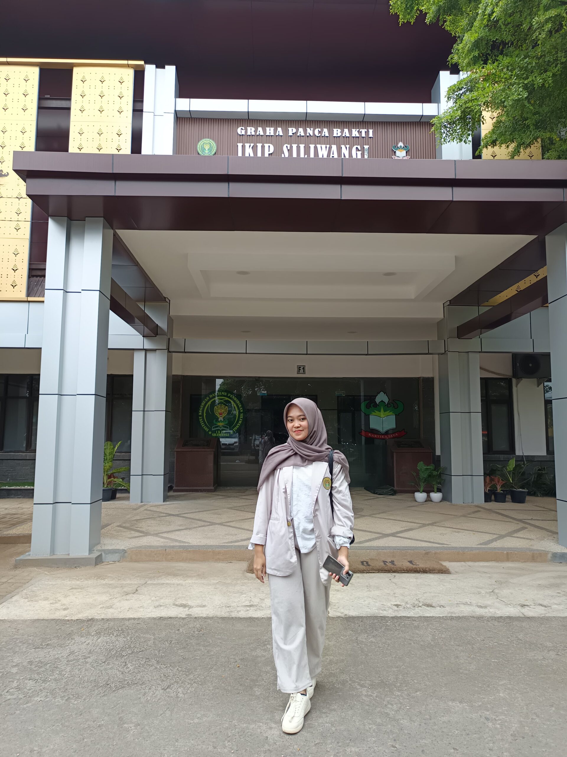 Learning Beyond Imagination: Belajar Melampaui Batas Imajinasi